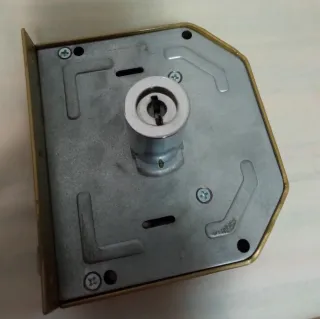 Cerradura Tover Security Ref. 7000 Derecha