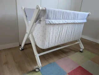 Minicuna con ruedas y colchón Ecuskids