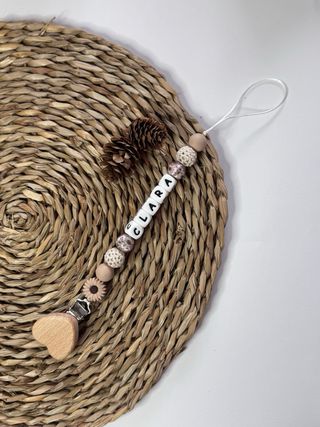 Chupetero personalizado con nombre