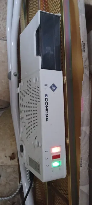 Centro de planchado con plancha