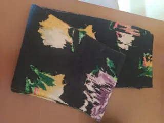 Bufanda Desigual flores nueva