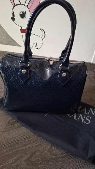 Bauletto Armani Jeans Blu. Base 30x17cm Alto 21 cm