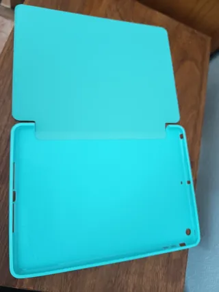 Funda para tablet color azul claro