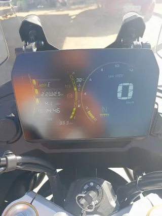 Voge 625DSX color arena