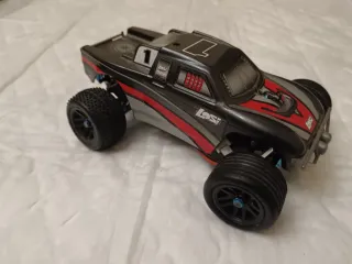 Losi Micro T stadium truck