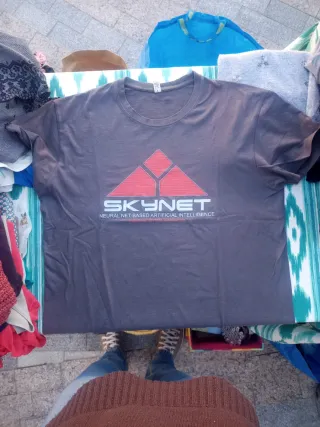 Lote 10 Camisetas de diferentes marcas y tallas