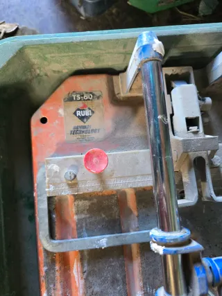 Cortador de azulejos Rubi TS-60