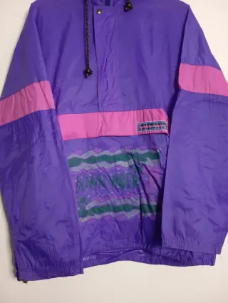 Cortavientos Morado y Rosa