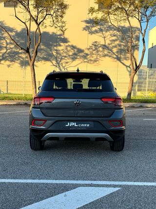 Volkswagen T-Roc 2023