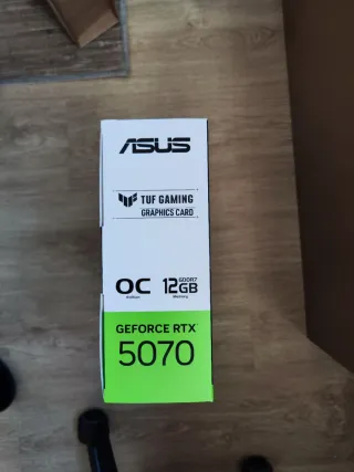 Tarjeta Gráfica ASUS TUF Gaming RTX 5070 12GB OC