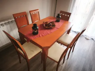 Mesa comedor y 6 sillas madera