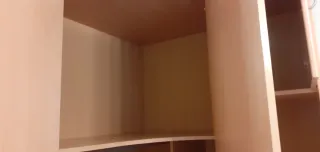 Armario de esquina de madera