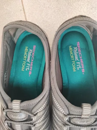 Zapatos Skechers Mujer Gris