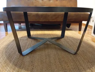 Sofá cama, mesa centro y alfombra