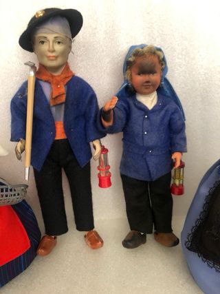 4 Muñecas Coleccionables