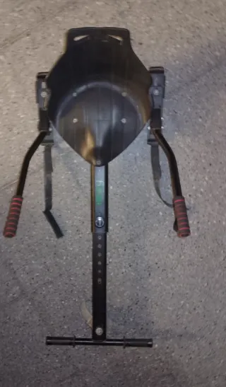 Patinete eléctrico con asiento