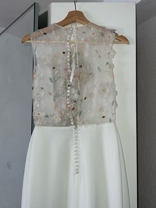 Vestido de Novia Sin Usar con Flores