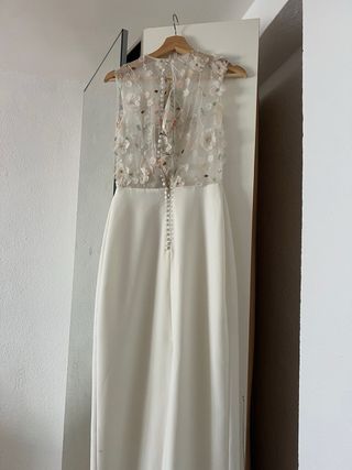 Vestido de Novia Sin Usar con Flores