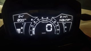 Aprilia SR GT 125 Sport. Año 2023. Extras + casco