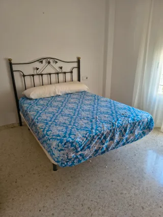 VENDO MUEBLES DE PINO DE DORMITORIOS