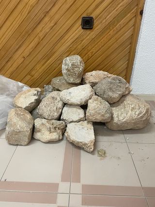 Piedras grandes para decoración o jardín