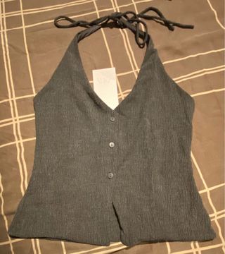 Top chaleco Zara con botones textura