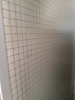 Puerta de aluminio con cristal