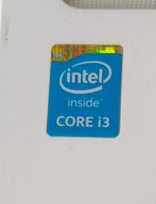 Portátil ASUS F540L Intel Core i3 4GB RAM 1TB HDD