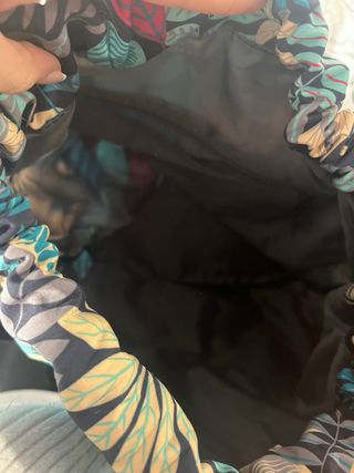 Mochila con estampado floral