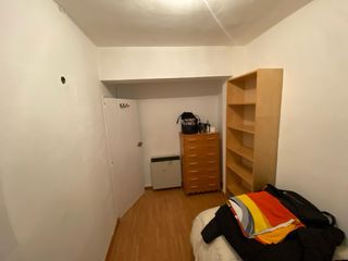 Se alquila habitacion