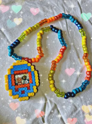 Collar Tamagotchi Shaker