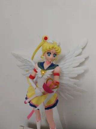 Action Figure Sailor Moon con Ali