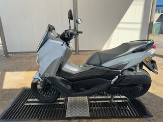 Yamaha NMAX 125 2022