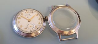 DOS RELOJES ANTIGUOS