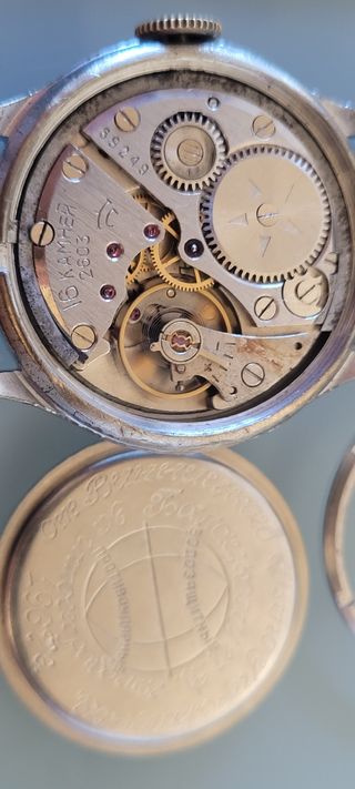 DOS RELOJES ANTIGUOS