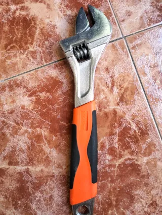 Llave ajustable 12 300mm