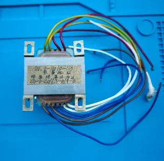 Trasformatore per preamplificatore valvolare