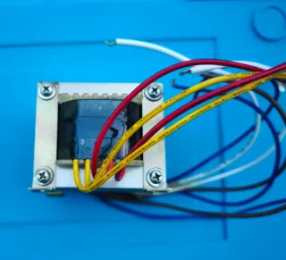 Trasformatore per preamplificatore valvolare