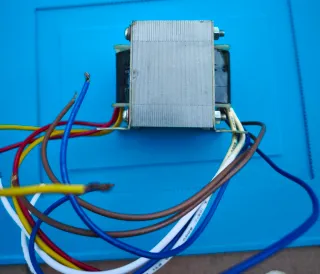 Trasformatore per preamplificatore valvolare