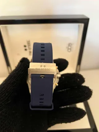 Reloj TW Steel Caja y Papeles