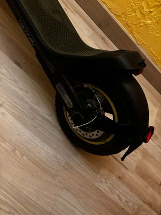 Patinete Eléctrico Bongo Serie M40 XL