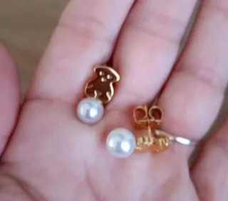Pendientes Oso Perla modelo adulto