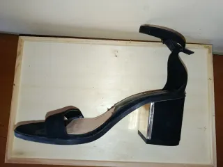 Sandalias negras Stradivarius T.38