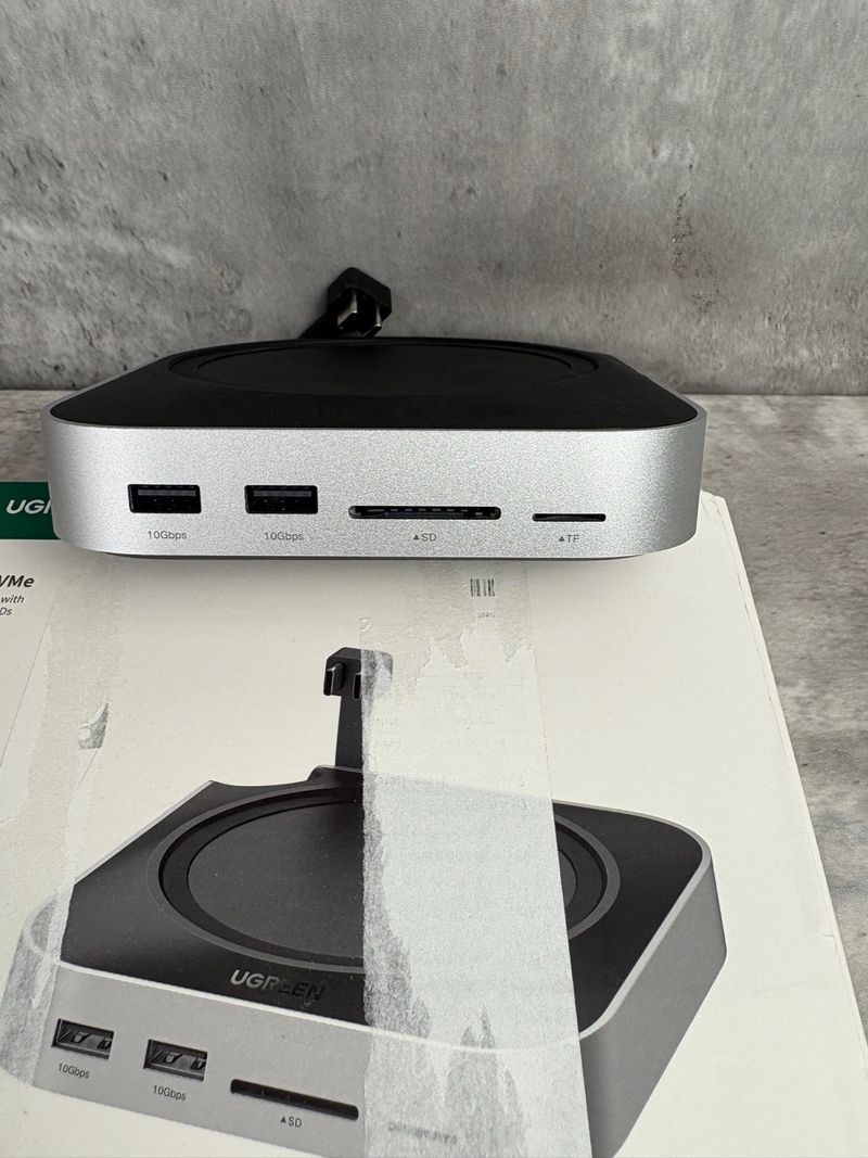 Ugreen Docking Station 10-en-1 para Mac Mini
