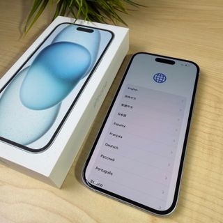 iPhone 15 128GB Azul + Protectores [BUEN ESTADO]