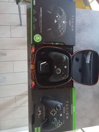 Xbox Series X + postazione Gaming completa