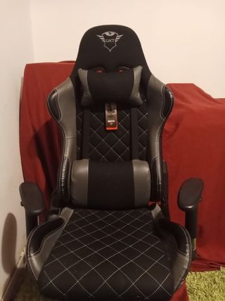 Xbox Series X + postazione Gaming completa