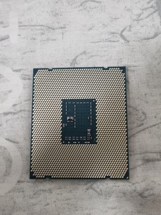 Procesador Intel Xeon E5-2670V3
