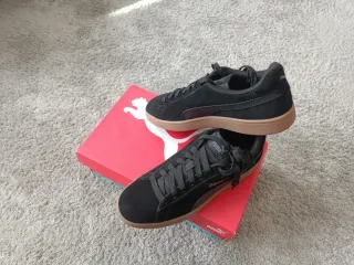 Zapatillas Puma Negras y Marrones