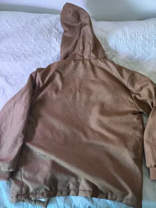 Abrigo beige con forro de borreguito